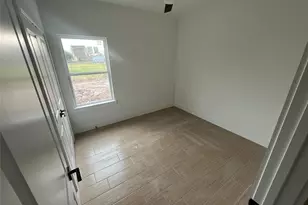 5710 Delmack St, Houston, TX 77032 - Photo 9