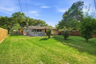 2501 Marguerite St, Bay City, TX 77414 - Photo 41