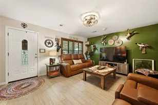 2501 Marguerite St, Bay City, TX 77414 - Photo 9