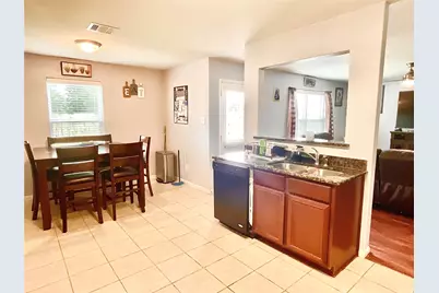 2522 Tracy Lane, Highlands, TX 77562 - Photo 17