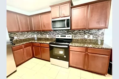 2522 Tracy Lane, Highlands, TX 77562 - Photo 15