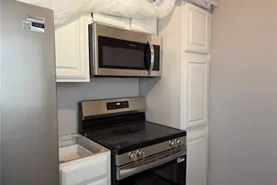 1311 Antoine Dr, Houston, TX 77055 - Photo 17