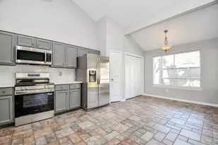 18542 Trail Bend Ln, Houston, TX 77084 - Photo 11