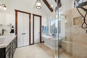 5733 Kiam St, Houston, TX 77007 - Photo 13