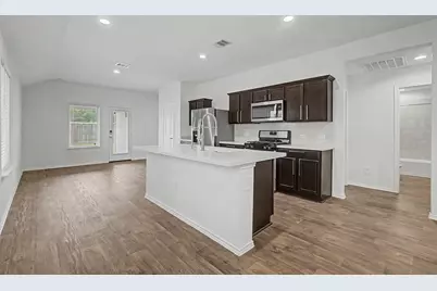 14489 Valley Ridge Drive, New Caney, TX 77357 - Photo 9