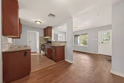 10506 Buffum Street, Houston, TX 77051 - Photo 13
