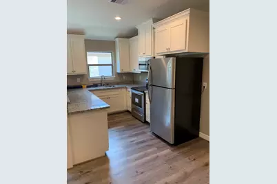 413-415 Hurst Street, Angleton, TX 77515 - Photo 17