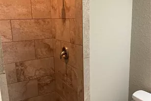 413-415 Hurst St, Angleton, TX 77515 - Photo 9