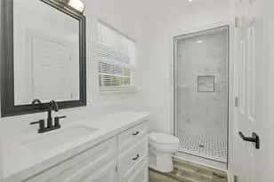 524 Magnolia St, Lake Jackson, TX 77566 - Photo 17