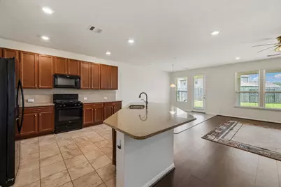 20602 Pioneer Oak Lane, Humble, TX 77346 - Photo 7