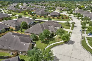 1632 Centolani St, League City, TX 77573 - Photo 3