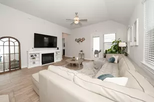 150 Solana Point Dr, Katy, TX 77493 - Photo 21