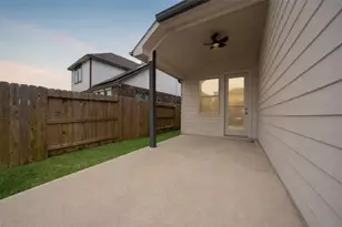 150 Solana Point Dr, Katy, TX 77493 - Photo 37