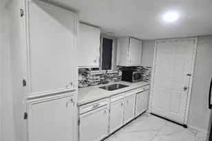 7422 Yellow Pine Dr, Houston, TX 77040 - Photo 7