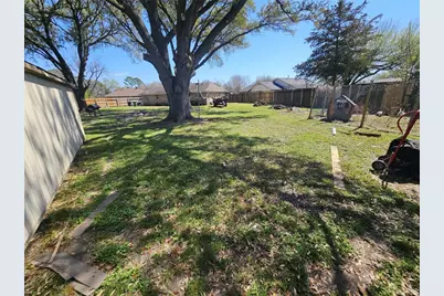 7422 Yellow Pine Drive, Houston, TX 77040 - Photo 5