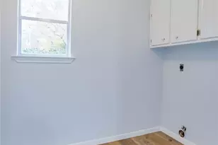 605 Jeff Davis Ct, Conroe, TX 77302 - Photo 13