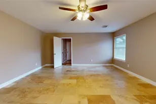 10835 Cayman Mist Dr, Houston, TX 77075 - Photo 15