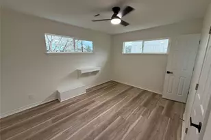 6210 Delany Rd, Hitchcock, TX 77563 - Photo 7