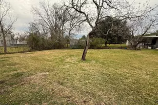 6210 Delany Rd, Hitchcock, TX 77563 - Photo 11