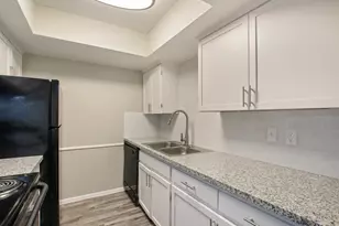 1212 Hampshire Ln, Richardson, TX 75080 - Photo 5