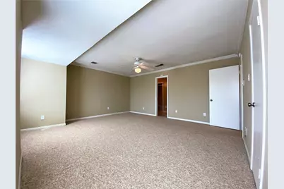 751 Bering Drive #B, Houston, TX 77057 - Photo 5