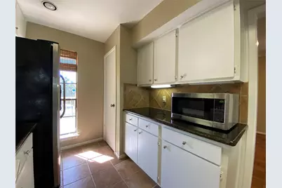751 Bering Drive #B, Houston, TX 77057 - Photo 13