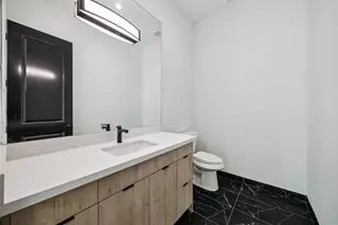 4710 Sharon St, Houston, TX 77020 - Photo 21