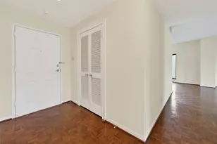 661 Bering Dr, Houston, TX 77057 - Photo 9