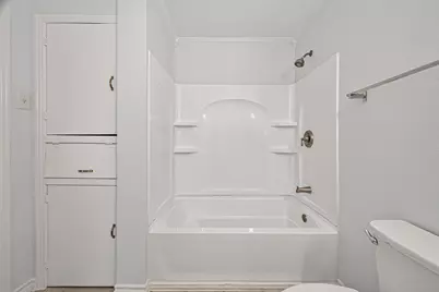 714 E Humble Street, Baytown, TX 77520 - Photo 27