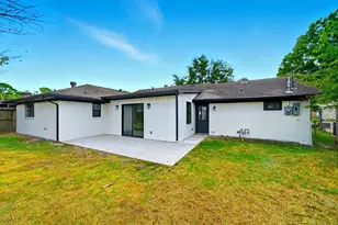 6034 Birchmont Dr, Houston, TX 77092 - Photo 13