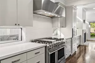 6011 Burgoyne Rd, Houston, TX 77057 - Photo 11