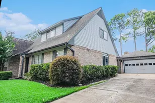 15014 Hollydale Dr, Houston, TX 77062 - Photo 3