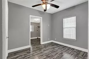 8005 Wiggins St, Houston, TX 77029 - Photo 13