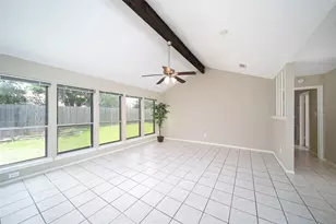 3123 Sam Houston Dr, Sugar Land, TX 77479 - Photo 5