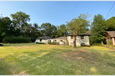 410 Cordell Drive, Crockett, TX 75835 - Photo 1