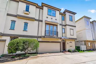 8810 Lakeshore Bend Dr, Houston, TX 77080 - Photo 3