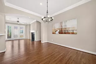 8810 Lakeshore Bend Dr, Houston, TX 77080 - Photo 23