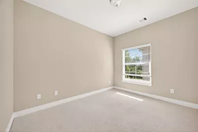 8810 Lakeshore Bend Drive, Houston, TX 77080 - Photo 27
