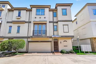 8810 Lakeshore Bend Dr, Houston, TX 77080 - Photo 1