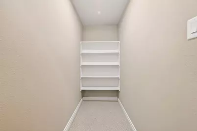 8810 Lakeshore Bend Drive, Houston, TX 77080 - Photo 11