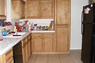 5751 Bellfort St, Houston, TX 77033 - Photo 7
