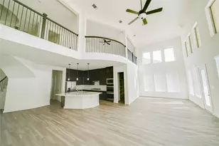 4903 Dickens Lndg Dr, League City, TX 77573 - Photo 9