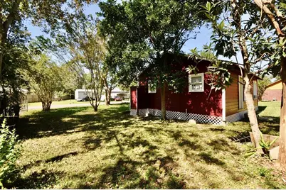 1807 Bell Street, Dayton, TX 77535 - Photo 25