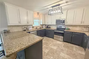 2495 County Rd 769C, Brazoria, TX 77422 - Photo 3