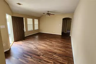 5443 Evergreen Canyon Rd, Houston, TX 77066 - Photo 7