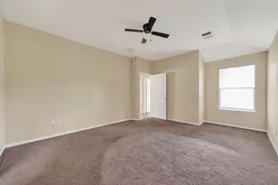 5443 Evergreen Canyon Rd, Houston, TX 77066 - Photo 35