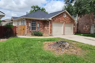 5443 Evergreen Canyon Rd, Houston, TX 77066 - Photo 3