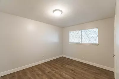 9834 Denning Drive, Houston, TX 77078 - Photo 13