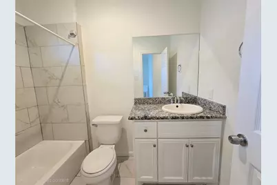 3702 Wylie Street #B, Houston, TX 77026 - Photo 13