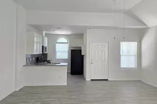 3702 Wylie St, Houston, TX 77026 - Photo 3